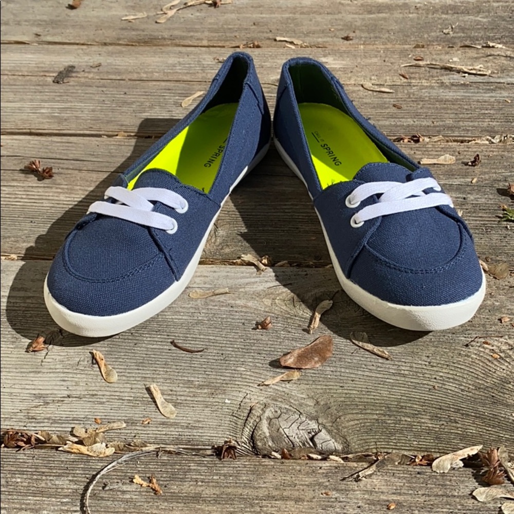 Women’s Call It Spring canvas flats